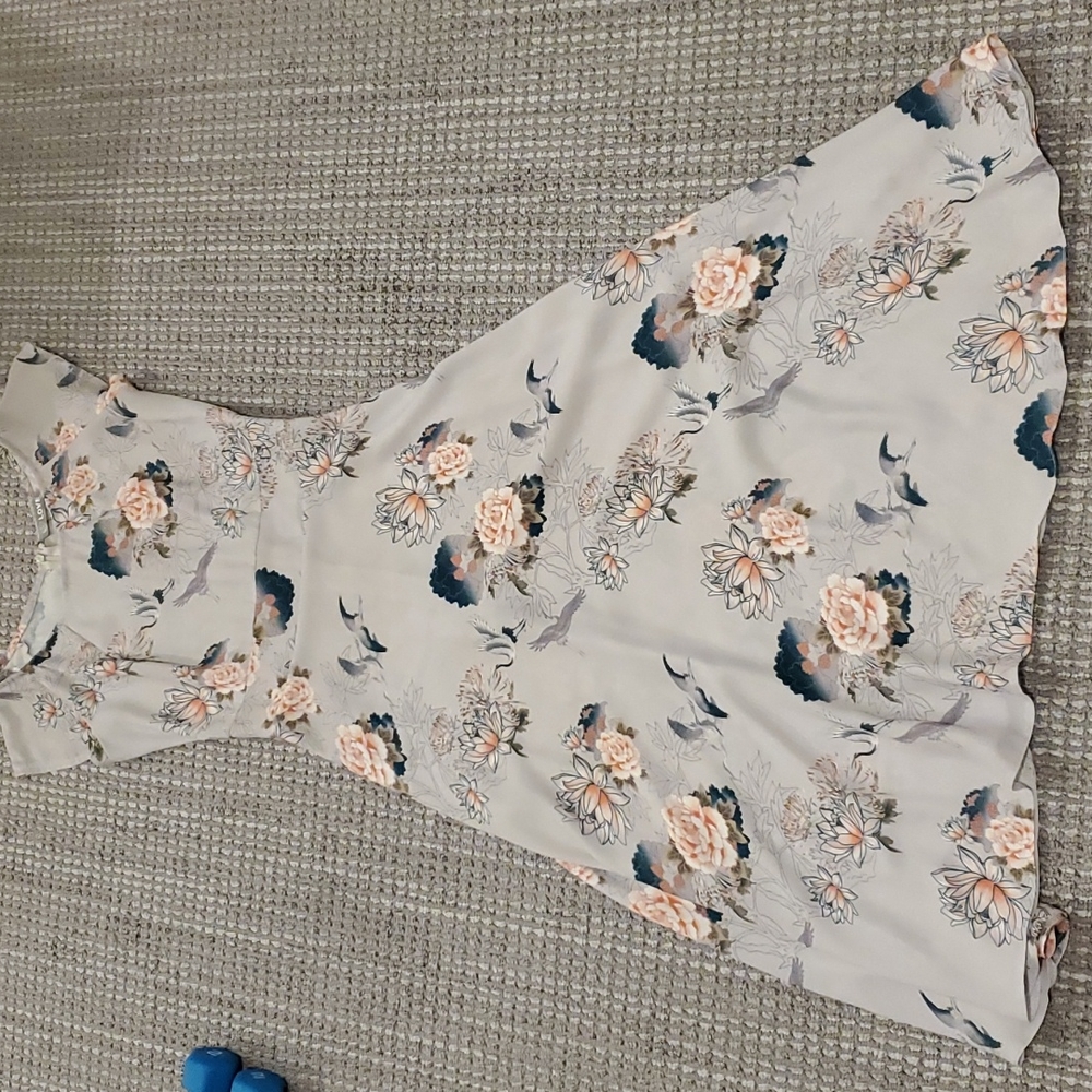 Midi flower dress.